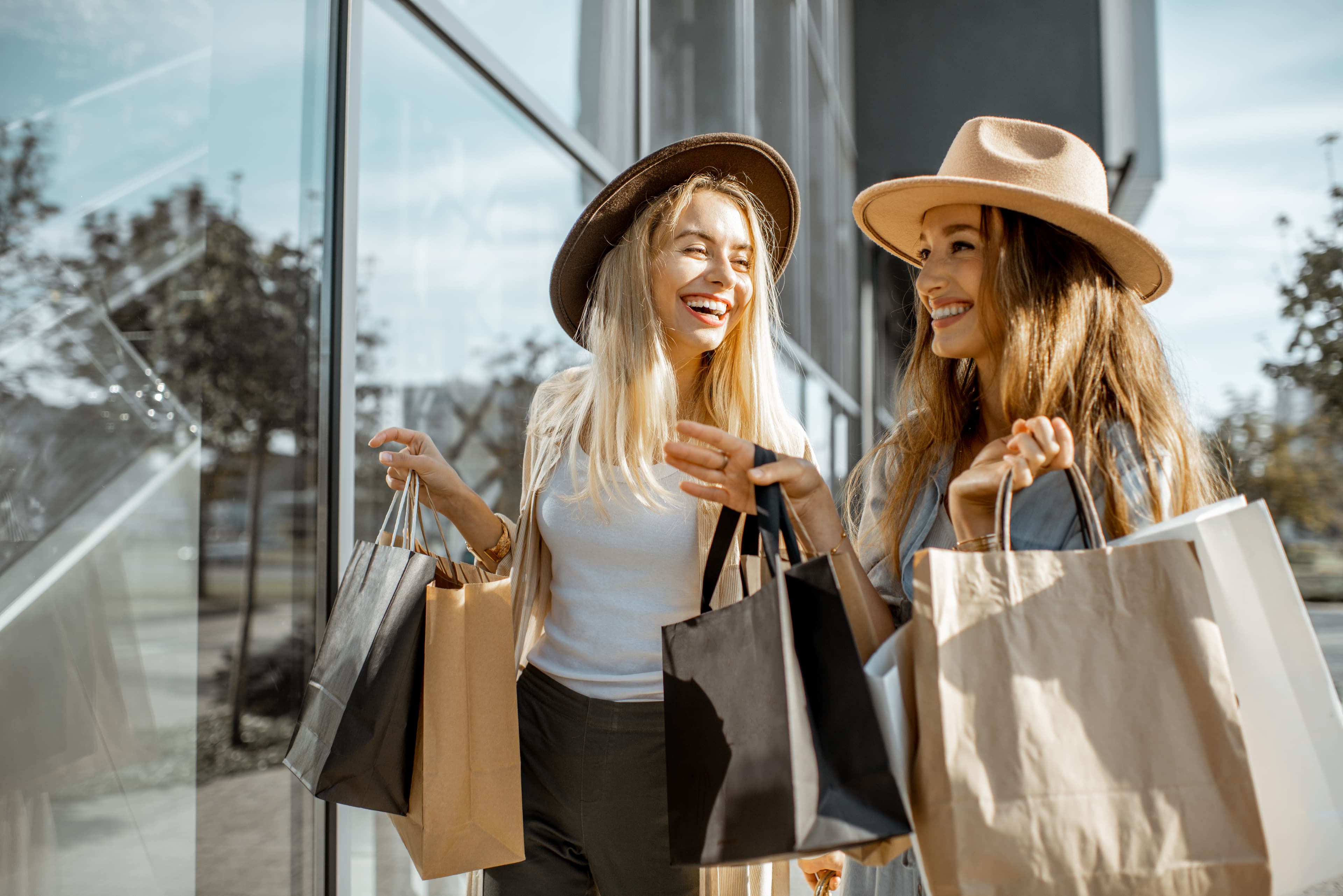 Oakville Mews Shopping Destination